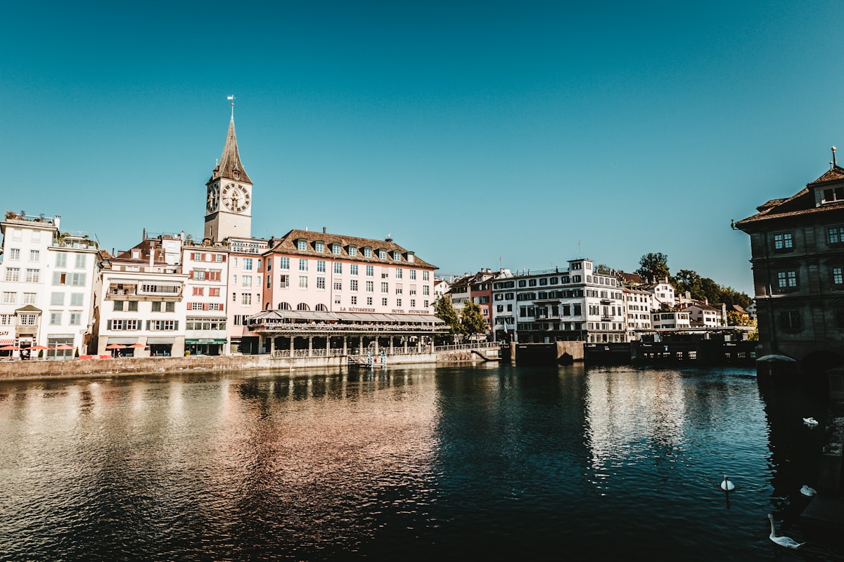 Zurich Airport (ZRH) to Zurich City